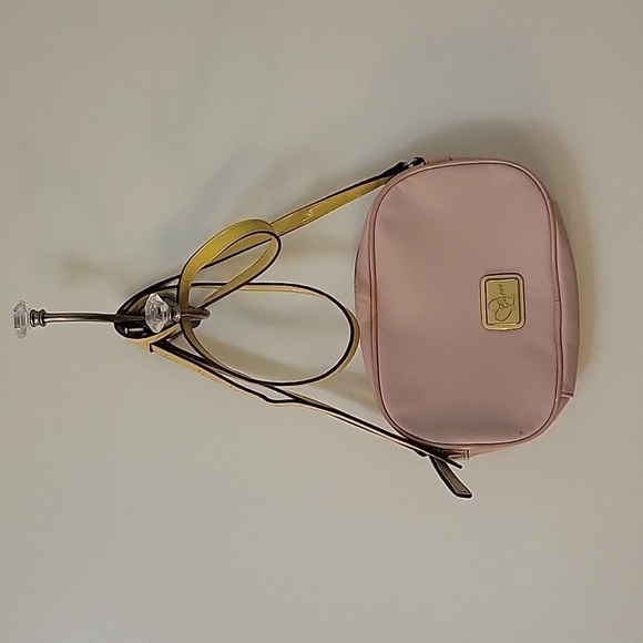 Vtg GUESS 1970s Pastel Pink Strap Camera Leandra Mini Crossbody Micro Bag - Picture 2 of 11